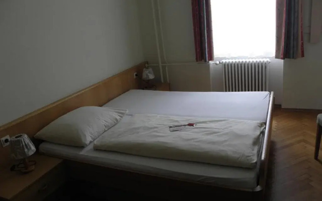 Pension Zuser