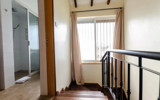 No.5 Boutique Hotel
