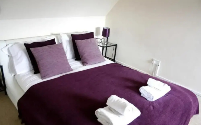 Walkers Court 3 Bedroom Apartment
