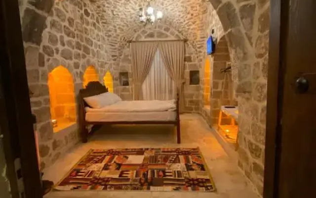 Madam Mari Konağı Butik Otel