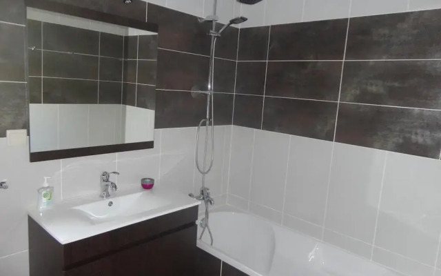 Ria Apartments