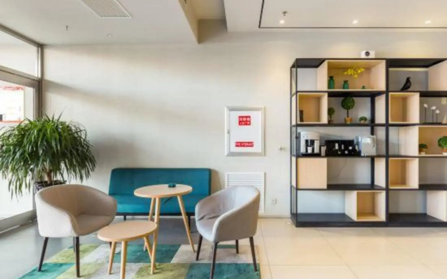 Homeinn Selected Hotel (Yingkou Jinniushan Street Wanda Plaza)