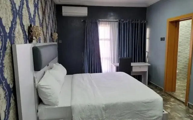 Camas Hotels