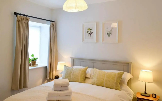 Wheatsheaf Cottage