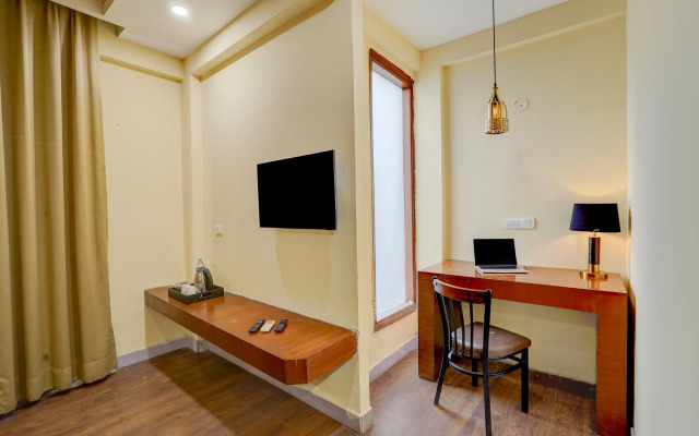 Townhouse Oak Sector 47 Near Medanta