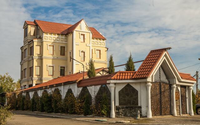 Гостиница Velion Hotel Украина, Харьков - отзывы, цены и фото номеров - забронировать гостиницу Velion Hotel онлайн вид на фасад
