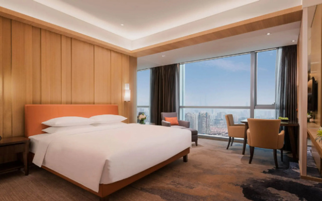 Hyatt Regency Shanghai, Wujiaochang