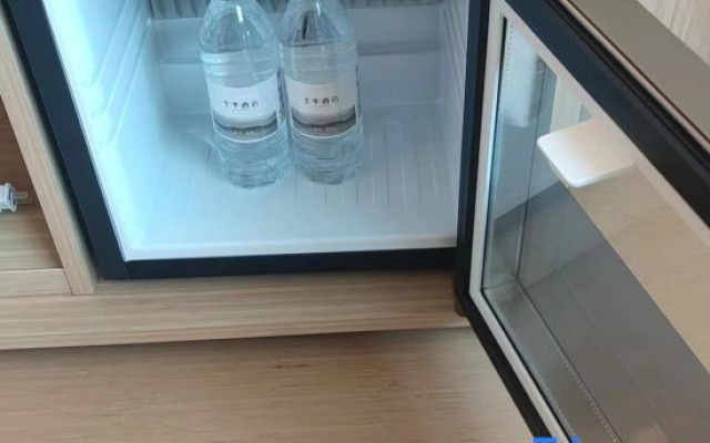 JI Hotel (Ningbo Lishe Airport Qiyun Road)
