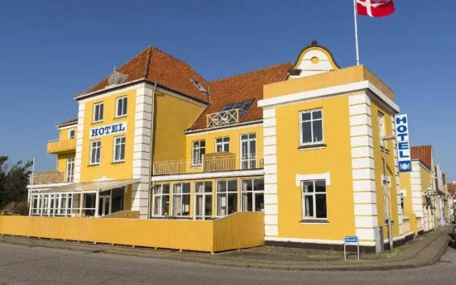 hotelImage