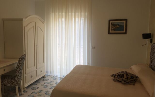 Отель Nonno Francesco B&B Италия, Равелло - отзывы, цены и фото номеров - забронировать отель Nonno Francesco B&B онлайн комната для гостей