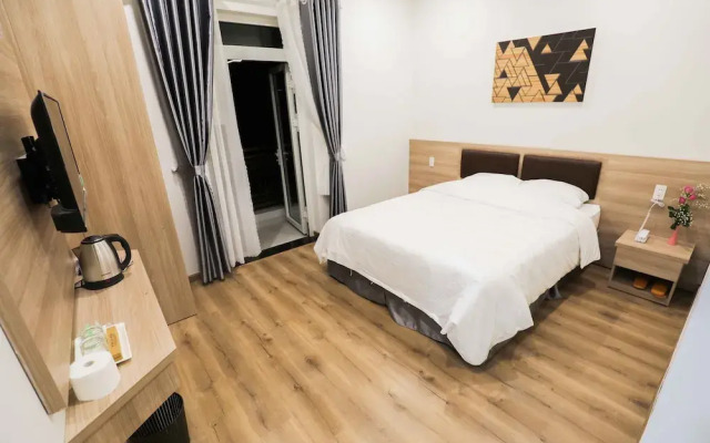 Dinh Cat Hotel Dalat