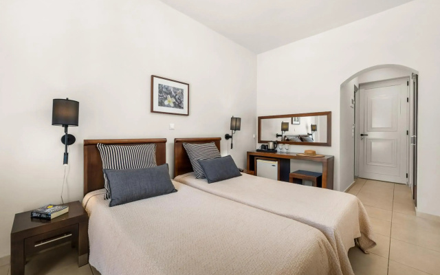 Glaros Hotel Apartment