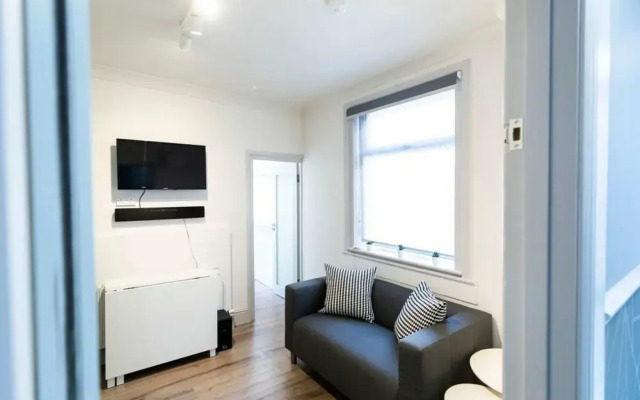 Spacious 1 Bedroom Apartment in Rathmines