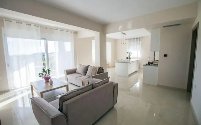 Over the horizon 3 bedroom apartment