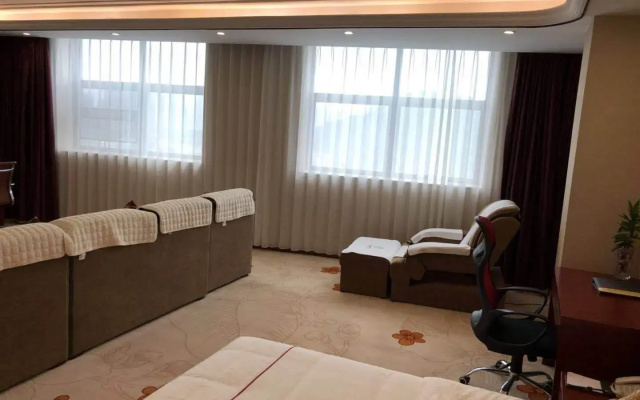 Jiatian Hotel