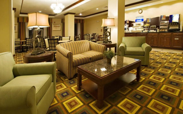Holiday Inn Express & Suites Childress by IHG