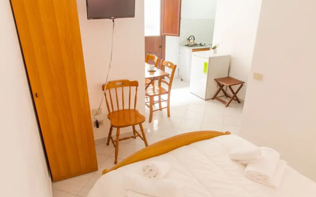 Bordonaro Mini Studio