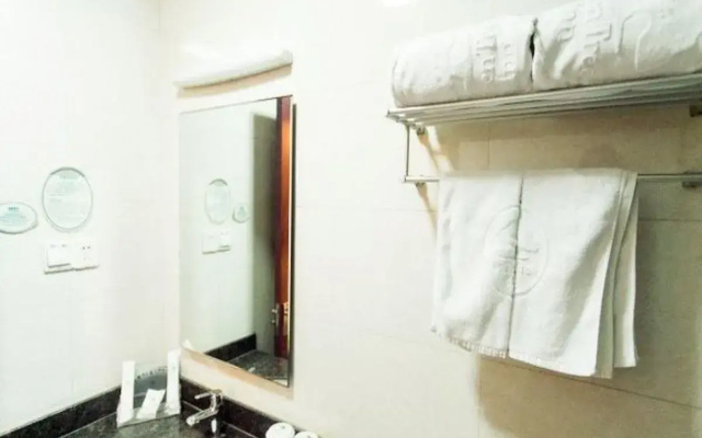 GreenTree Inn Jiangsu Suzhou Shimao Canal Business Hotel