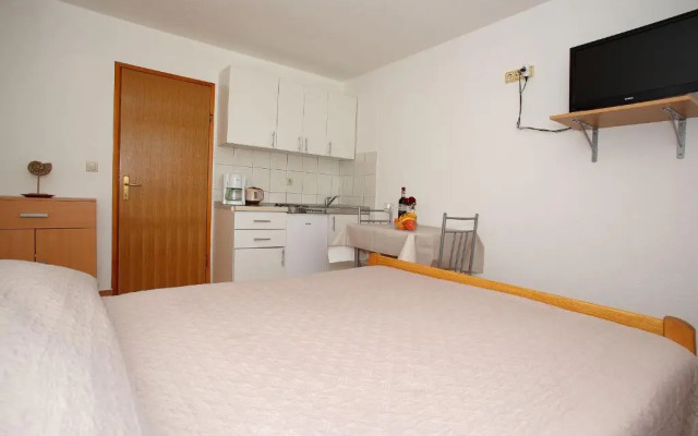 Queen beach Nin apartments Venera - AE1444