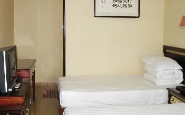 Yiteng Inn