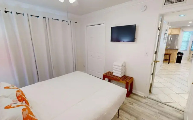 Sandpiper Cove 1086 2 Bedroom Condo by RedAwning