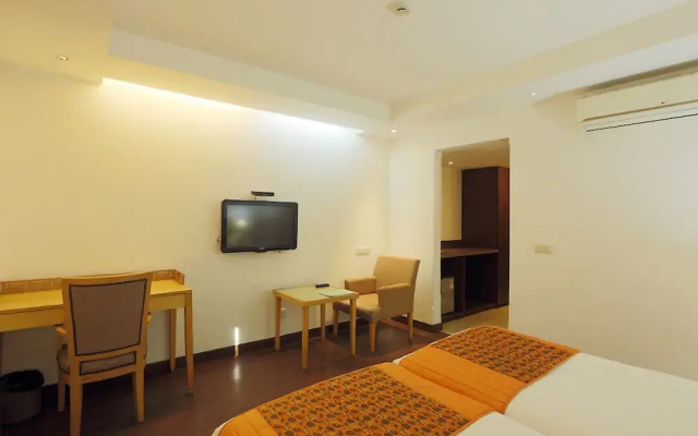 Arch Plaza - Near Yashobhoomi Convention Centre Dwarka