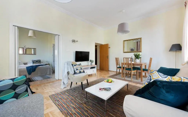 Two bedroom apartment for 6 people
