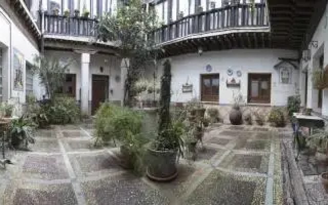 El Patio de Mi Casa