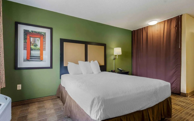 Extended Stay America Suites Chicago Gurnee
