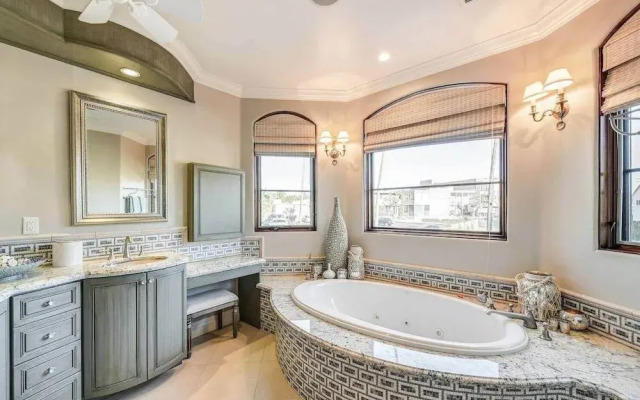 Beach Villa at 507 Goldenrod