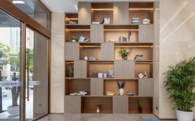 Lavande Hotel (Zhonghe Store, Zhangjiasi Subway Station, Chengdu)