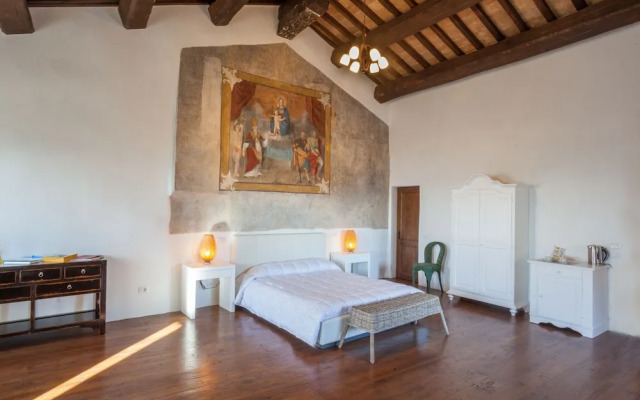 Il Castello Di Campello