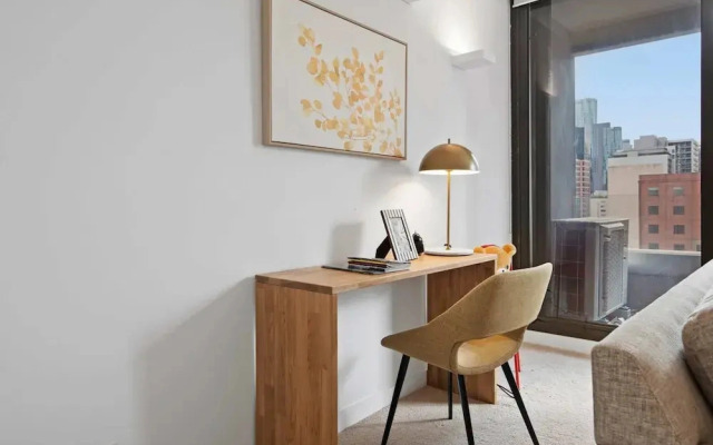 Modern 1-bed City Apartment With Pool and Gym