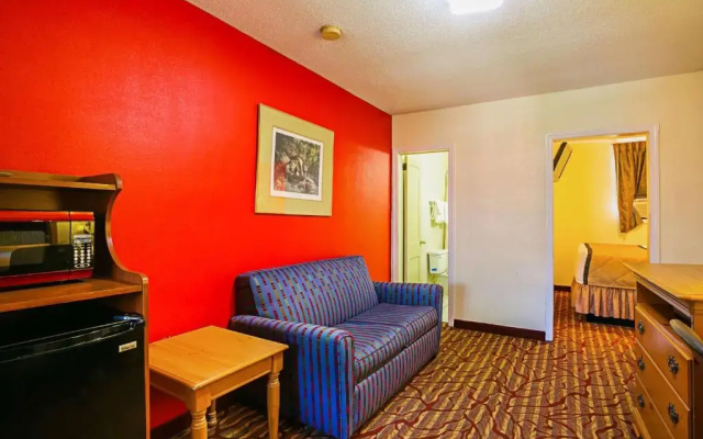 Americas Best Value Inn & Suites