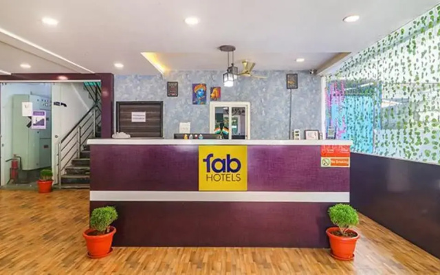 FabHotel Broholic