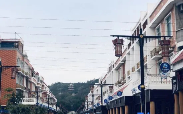 Haishang residents stay