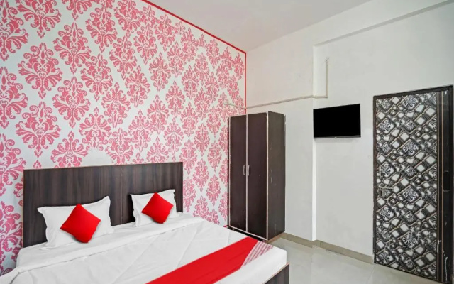 OYO Flagship 80674 Hotel Kridha Expo Stay