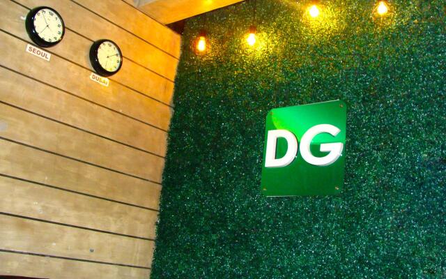 Отель DG Budget Hotel Филиппины, Паранак - отзывы, цены и фото номеров - забронировать отель DG Budget Hotel онлайн вид на фасад
