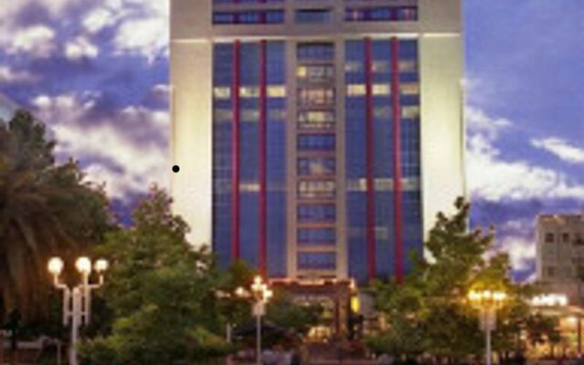 Отель Radisson Blu Plaza Baku Азербайджан, Баку - отзывы, цены и фото номеров - забронировать отель Radisson Blu Plaza Baku онлайн вид на фасад