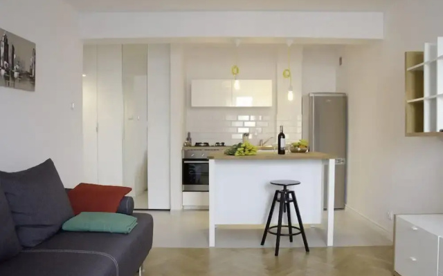 Bizzi LuxHeart of Old Town Apartment
