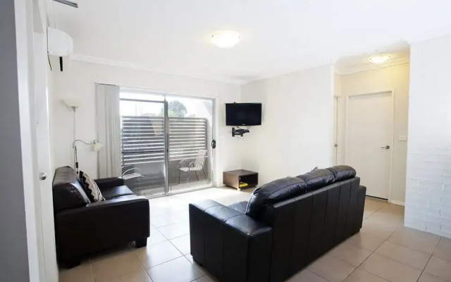 Bluegum Executive Apartments