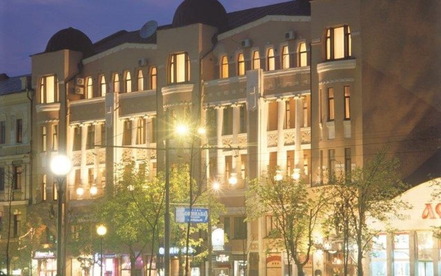 Гостиница Astoria Hotel Украина, Днепр - отзывы, цены и фото номеров - забронировать гостиницу Astoria Hotel онлайн вид на фасад