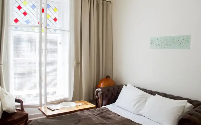 Beautiful 1 Bedroom Flat in Old Town