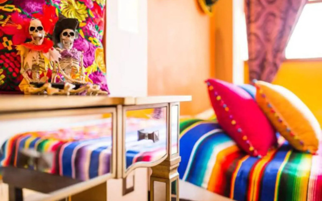 Casa Blanca Boutique & Organic