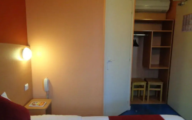 Hotel initial by balladins Roissy CDG / Saint-Mard