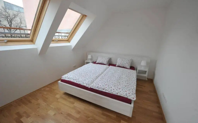Debo Apartments Lackierergasse