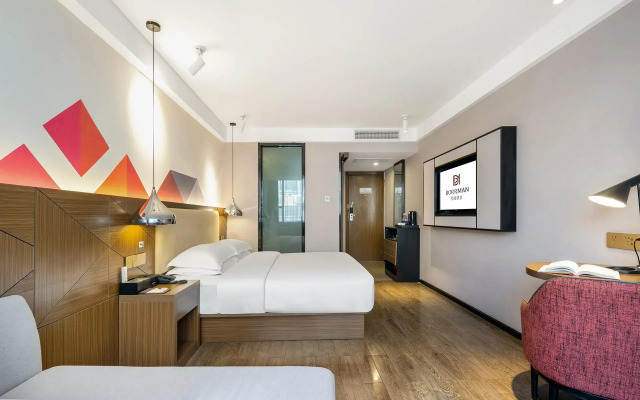 Borrman Hotel (Hezhou Lingfeng Plaza)