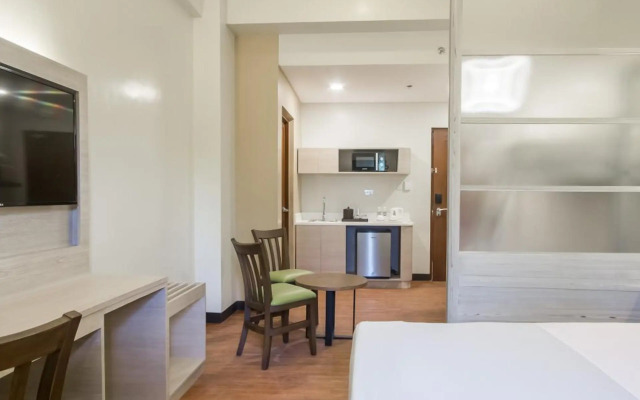 Microtel Inn & Suites by Wyndham San Fernando