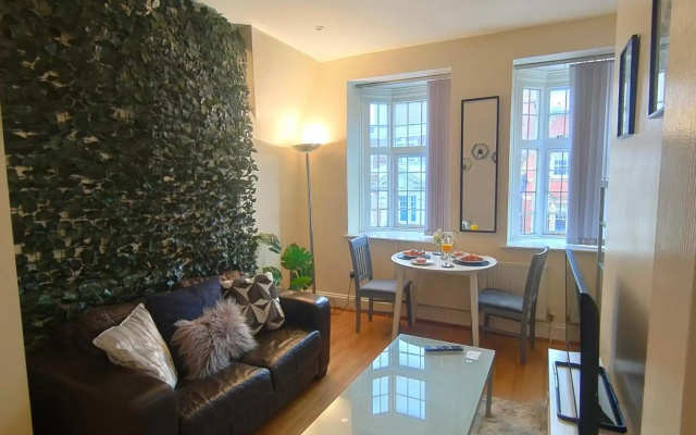 Newhall Street Loft