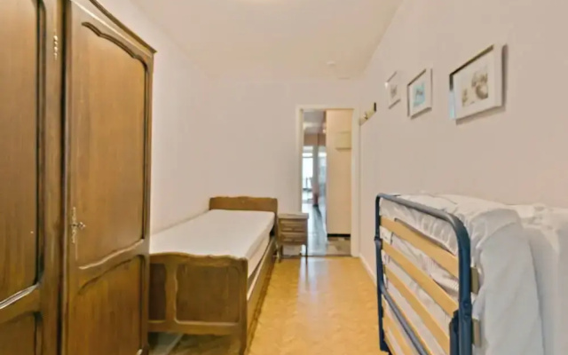 Flat in Blankenberge With Harbour Views
